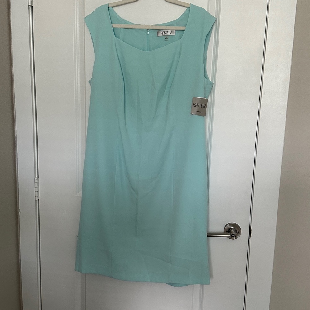Kasper Sleeveless Light Blue Midi Dress